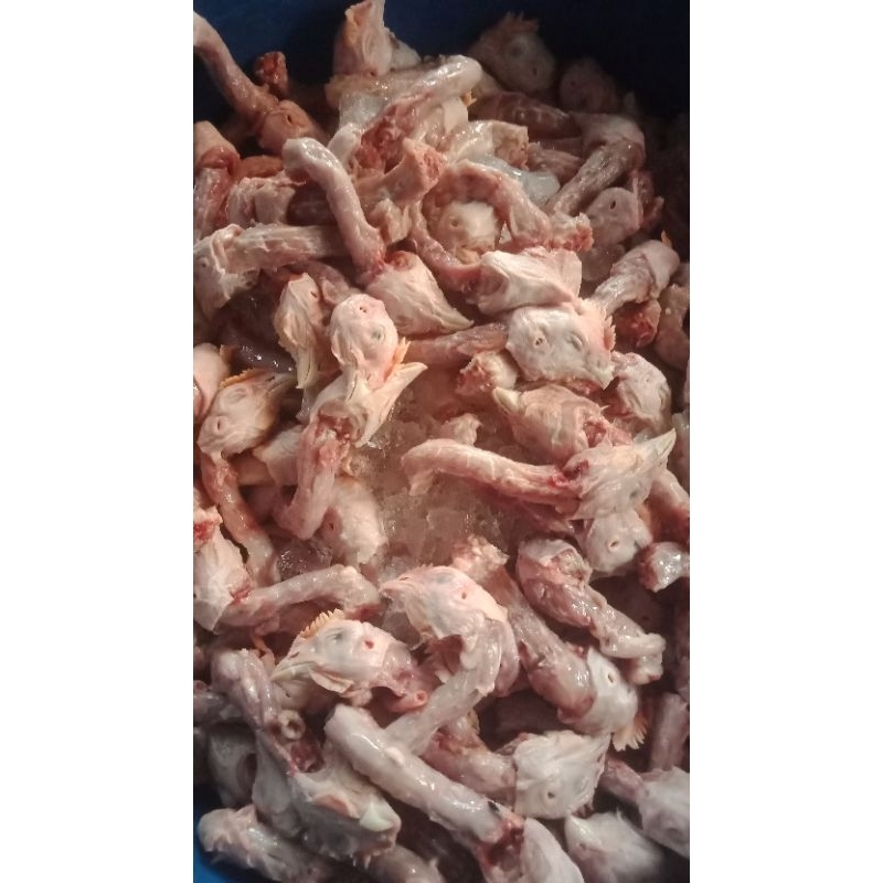 Chicken Head Bones